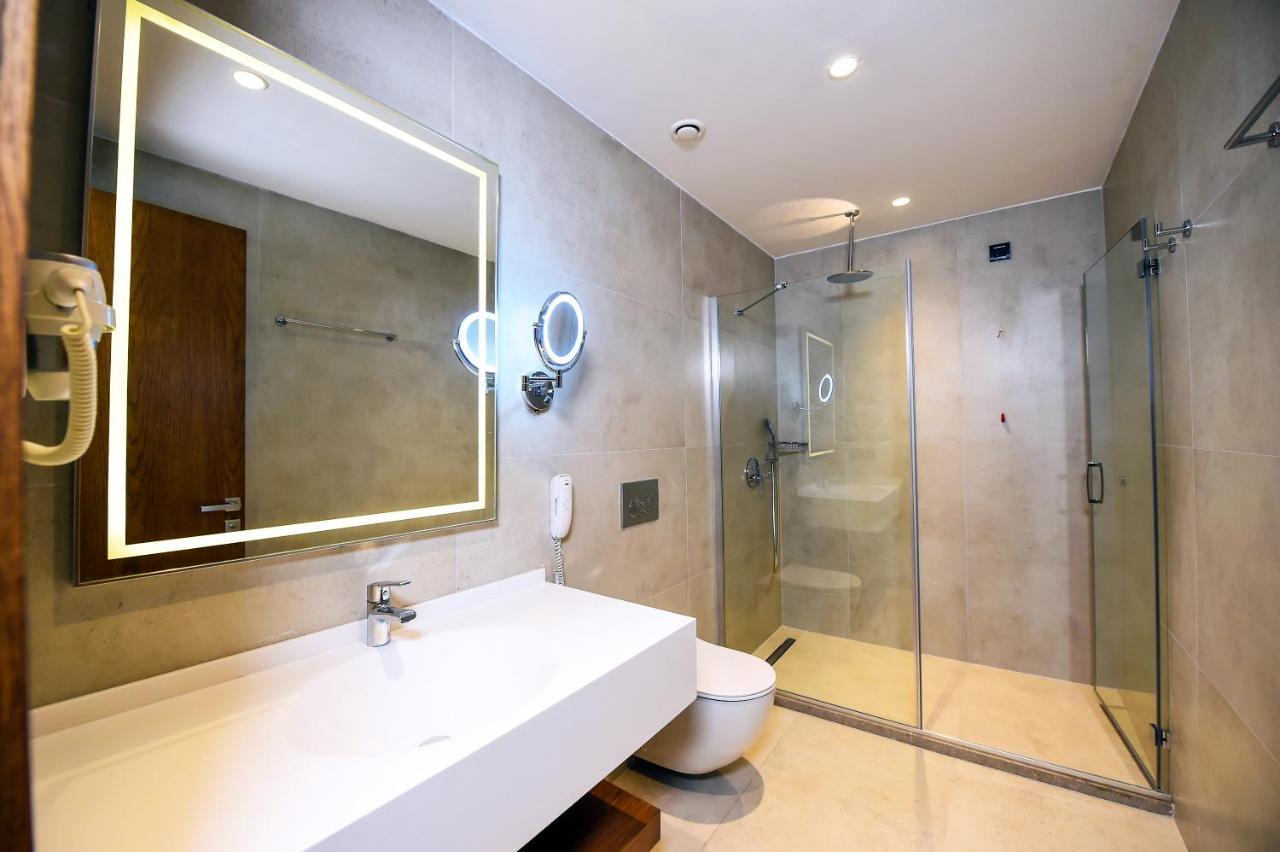 Cher Hotel & Spa Taksim Стамбул Экстерьер фото Bathroom