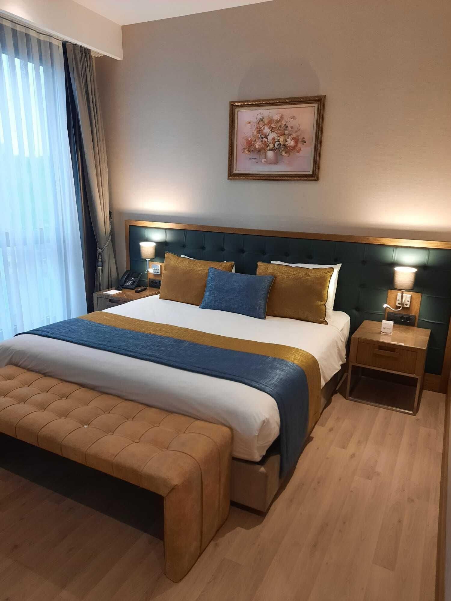 Cher Hotel & Spa Taksim Стамбул Экстерьер фото A bedroom at the hotel