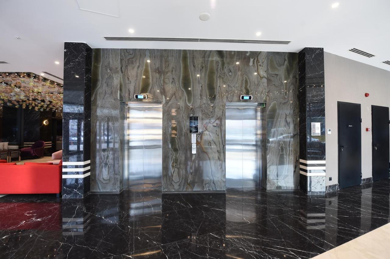 Cher Hotel & Spa Taksim Стамбул Экстерьер фото The elevators at the hotel