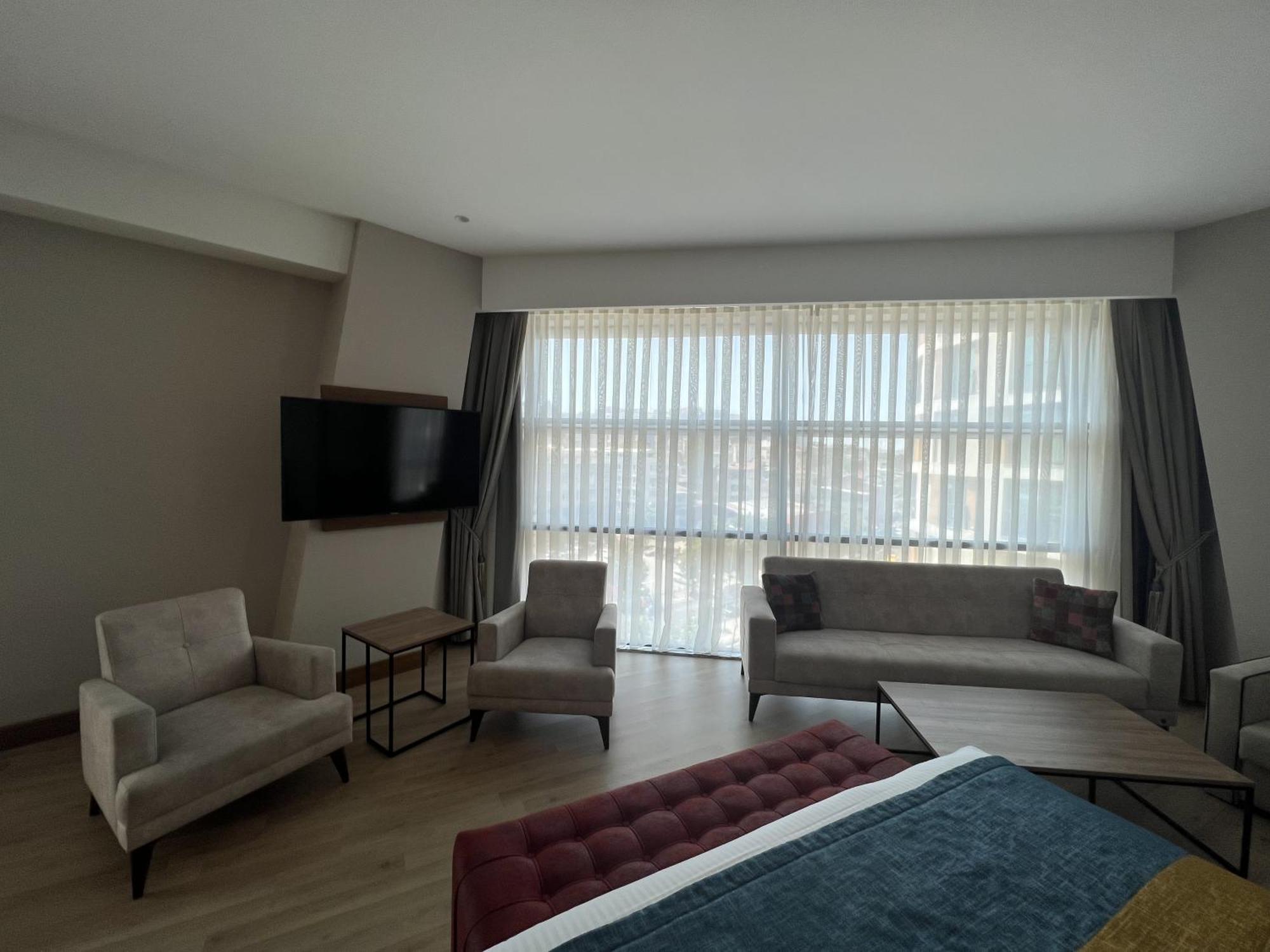 Cher Hotel & Spa Taksim Стамбул Экстерьер фото A room at the hotel